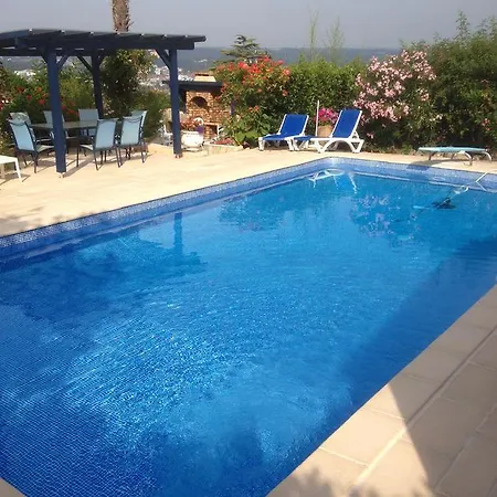 Mer Et Piscine Ste Barbe Ciboure